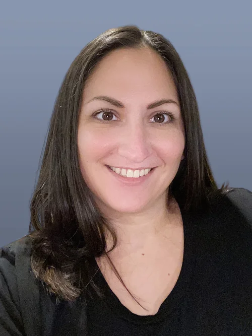 Photo of Leann Hart